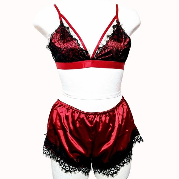 Womens Sleepwear Red Lingerie 3 Piece Set Size S  - Bra, Lace Panties, Sleep Sho - Picture 1 of 4